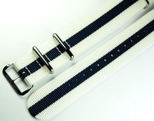MARC & SONS Nato-Durchzugsband Farbe weiß blau, 22 mm, T18 MARC & SONS Nato-Durchzugsband Farbe weiß blau, 22 mm, T18