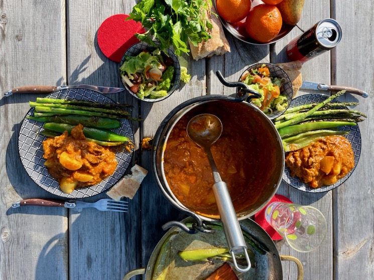 Kochen im Kupferkessel