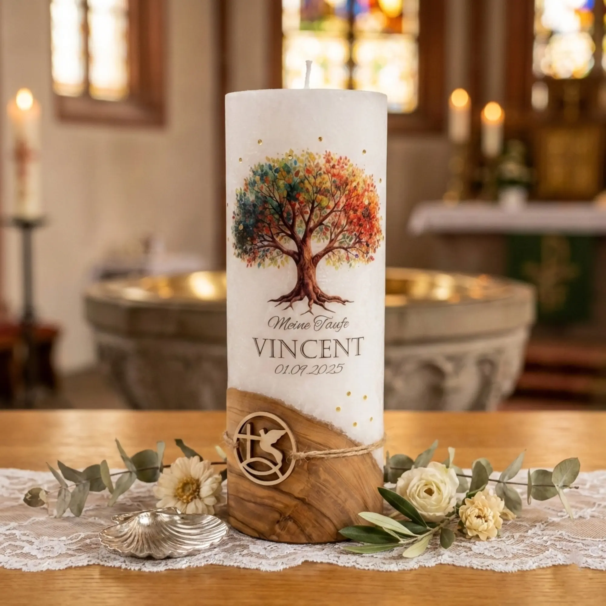 Taufkerze Lebensbaum Regenbogen und Holz
