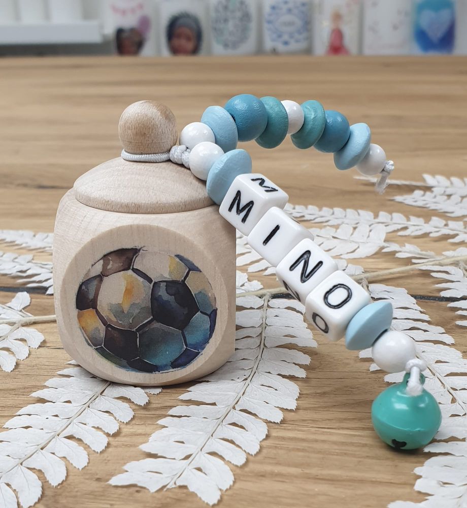 Zahndose aus Holz FUBALL - zur Aufbewahrung der Milchzhne |  meinkerzenshop.de