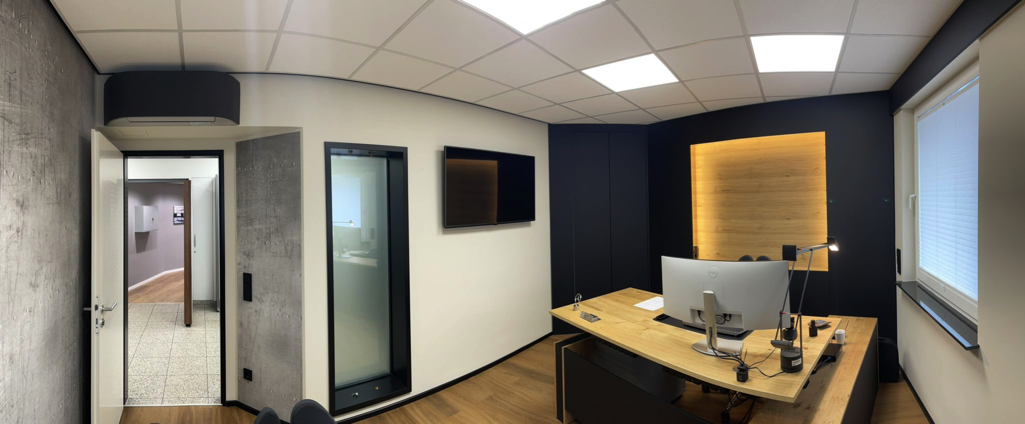 Ein weiteres erfolgreiches Projekt: Die **Installation einer Toshiba Multi-Split-Klimaanlage mit Haori Innengeräten** in **Geilenkirchen**! 💨✅