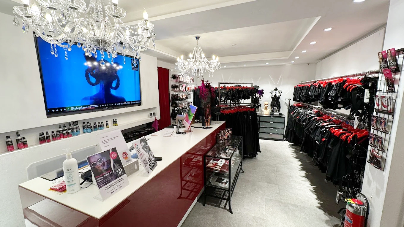 Styleplanet Shop München | Fetisch Store München - Showroom Patrice Catanzaor, Noir Handmade, Kinky Diva, Second FaceFetish